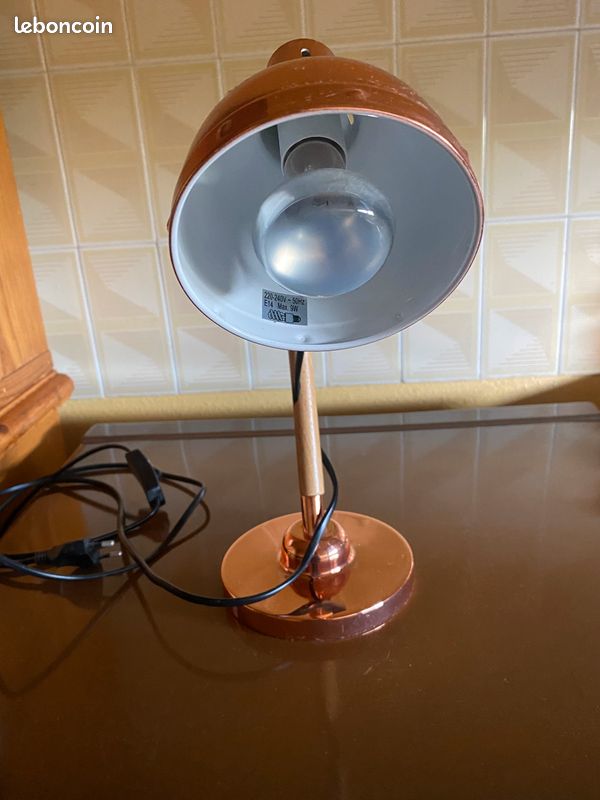 Lampe de bureau en bronze (image 1)