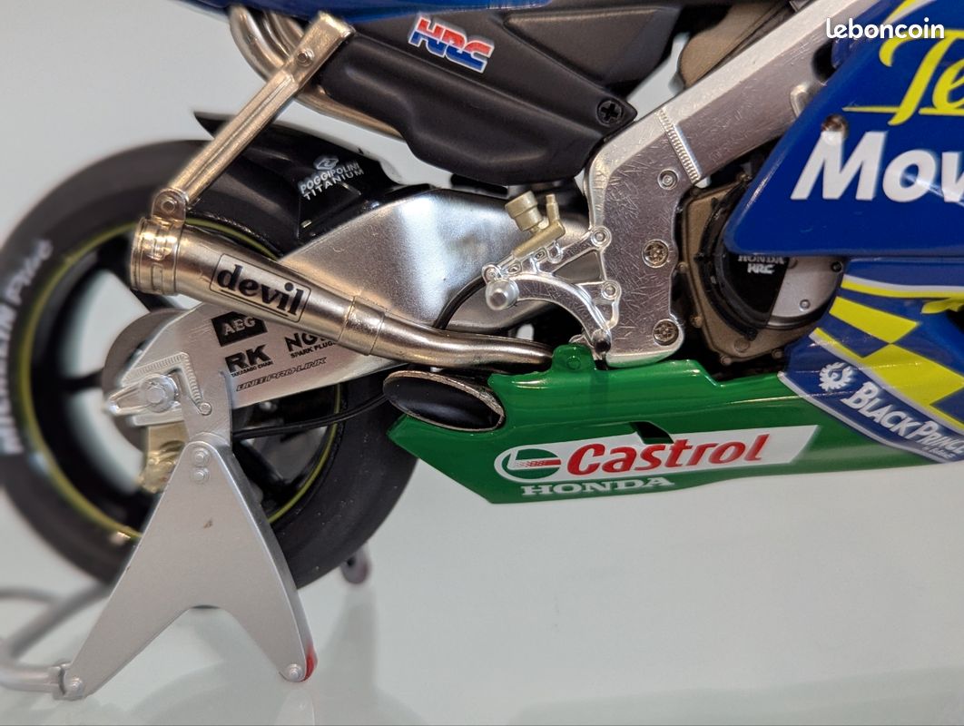 Moto GP Altaya 1/12-Honda RC211V- Sete Gibernau 2004