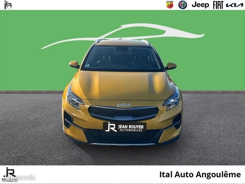 Kia XCeed 1.5 T-GDI 160ch Design DCT7 2021 (image 2)