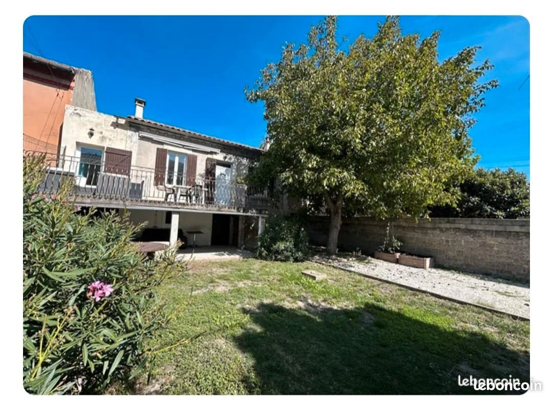 Maison 4 pièces 93 m² · à Avignon · 93 m² · 250 000 €