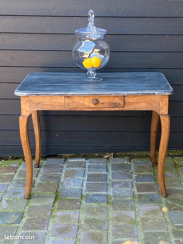 Table bonheur du jour Louis XV patinée (image 1)