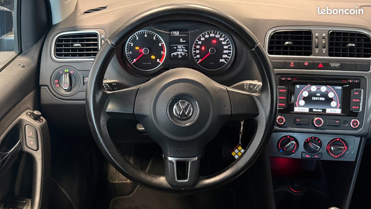 VOLKSWAGEN POLO 1.4 85 SPORT LINe (image 4)