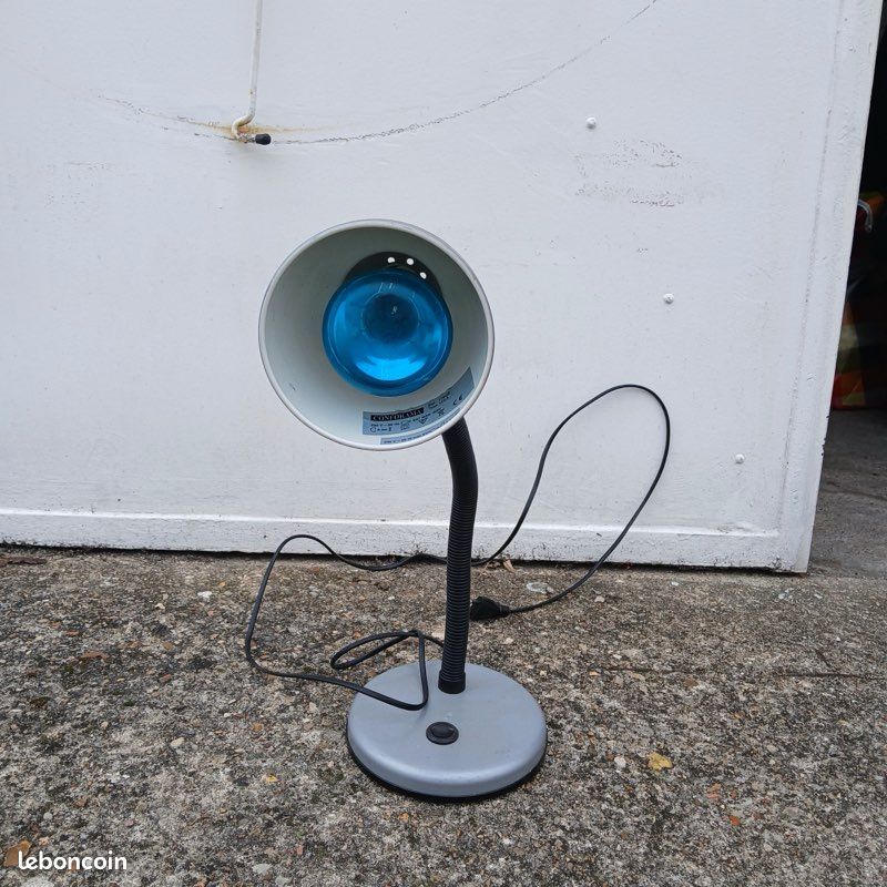 Lampe de bureau bleue (image 1)