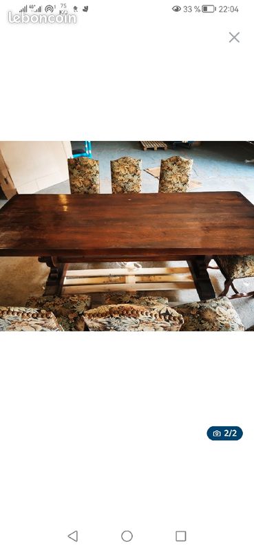 Table bois massif avec 7 chaises (image 1)