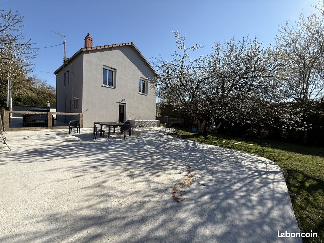 Maison 4 pièces 112 m² · à Bellerive-sur-Allier · 112 m² · 229 000 €