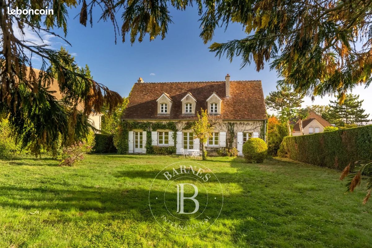 Maison 8 pièces 236 m² · à Bougival · 236 m² · 1 140 000 €