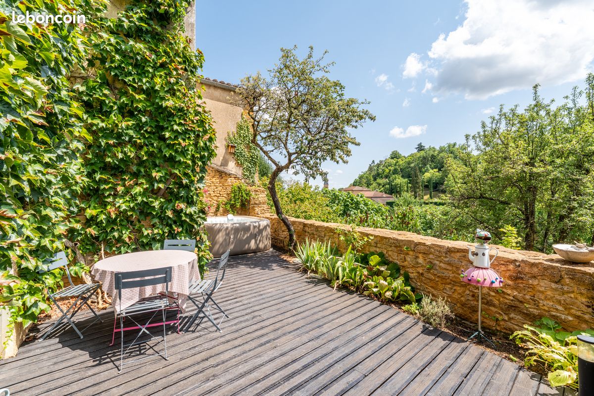 Maison 4 pièces 130 m² · à Porte des Pierres Dorées · 130 m² · 475 000 €