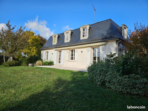 Maison 7 pièces 203 m²