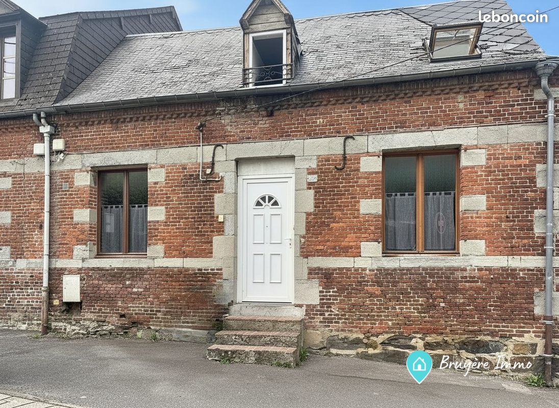 Maison 8 pièces 110 m² · à Hirson · 110 m² · 54 000 €