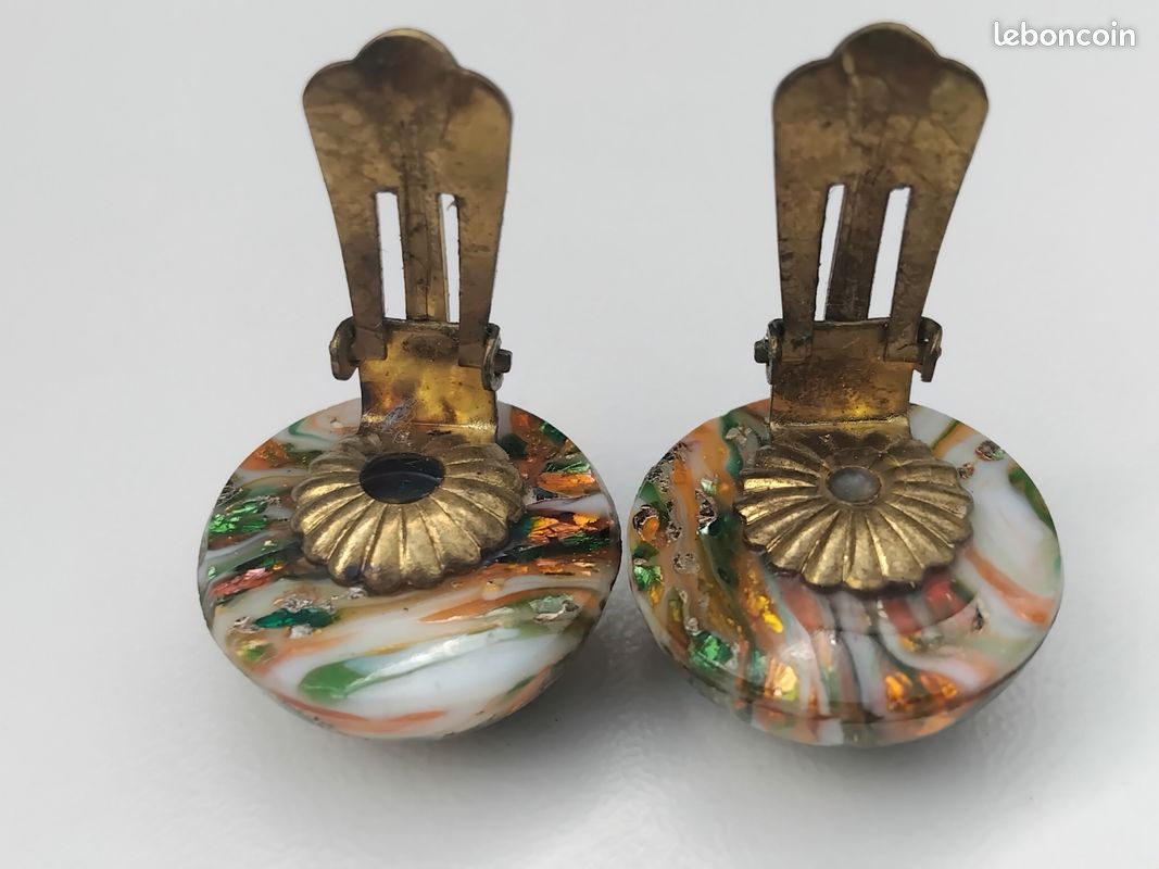 Boucles D'oreilles Clips Vintage En Résine Multicolore – Modèle 658, Occasion Impeccable