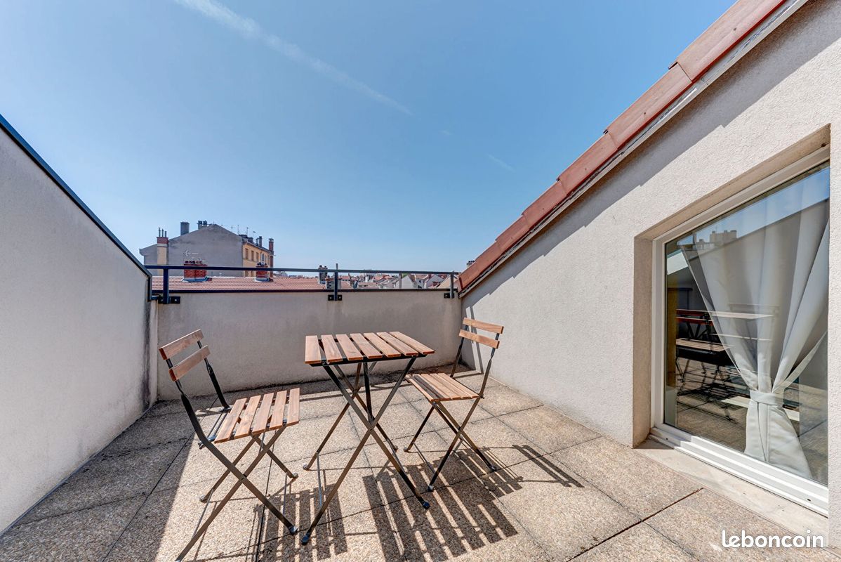 Appartement 1 pièce 28 m² · à Lyon · 28 m² · 920 €