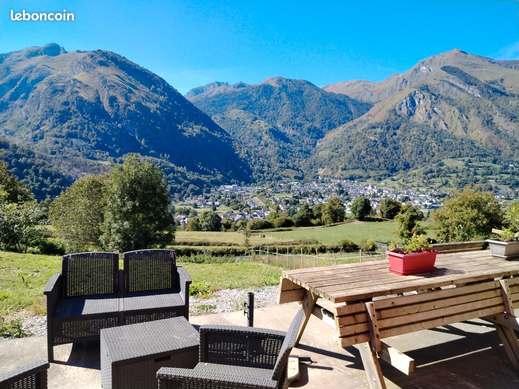 Maison 6 pièces 216 m² · à Laruns · 216 m² · 420 000 €