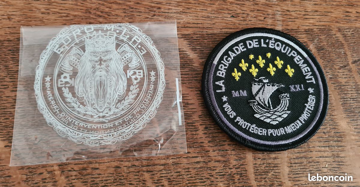 ECUSSON - BRODE EMBROIDERED PATCH VILLE VILLAGE BLASON BARCELONE