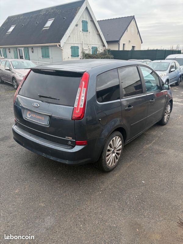 Ford C-Max (image 3)