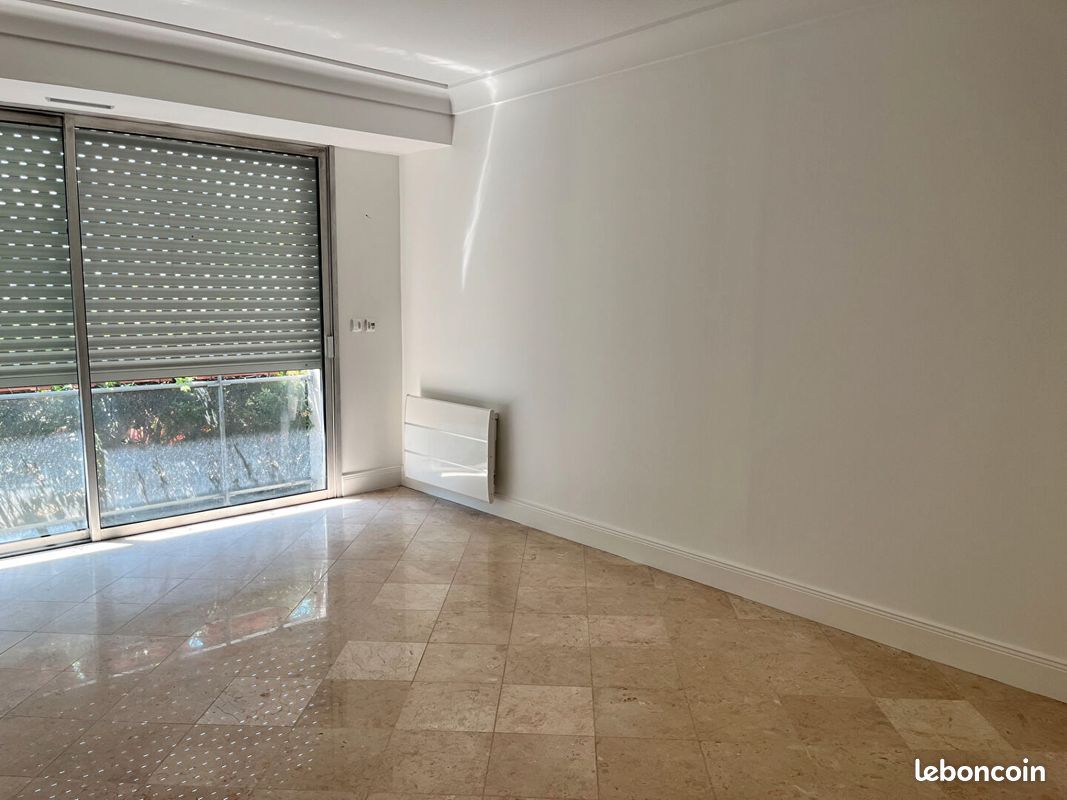 Appartement 4 pièces 75 m² · à Blois · 75 m² · 820 €