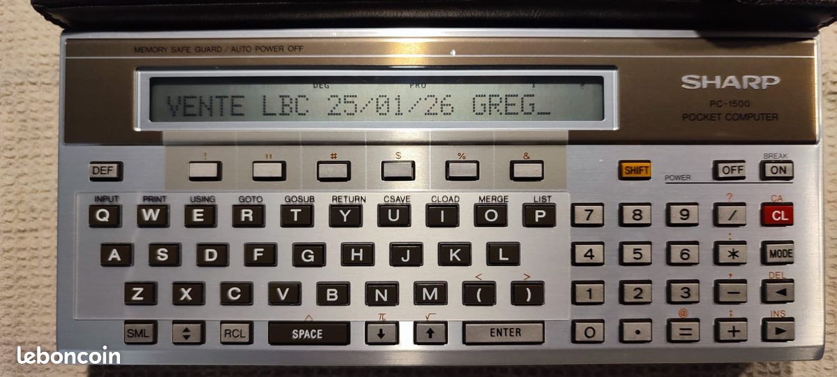 Sharp PC-1500 - Sharp CE 150 - s Corner