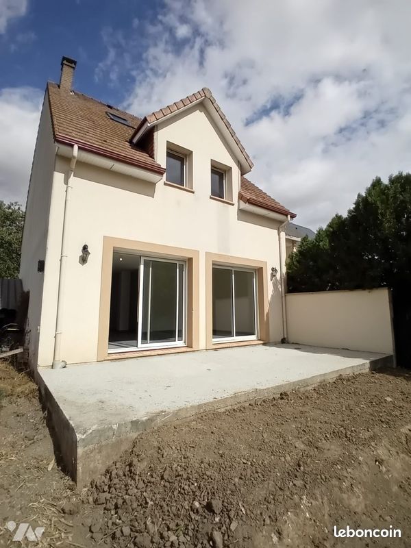 Maison 5 pièces 112 m² · à Vexin-sur-Epte · 112 m² · 1 040 €/mois
