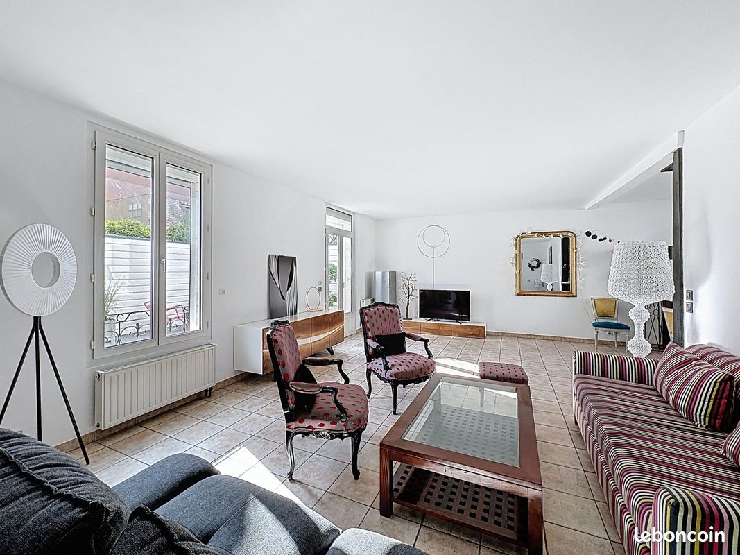 Maison 5 pièces 151 m² (image 2)
