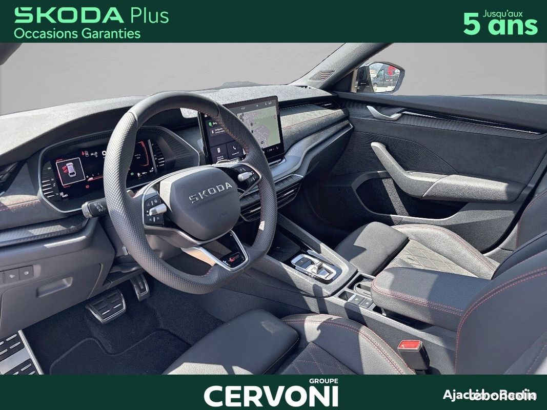SKODA Octavia Combi 2.0 TFSI 265 ch DSG7 RS (image 16)