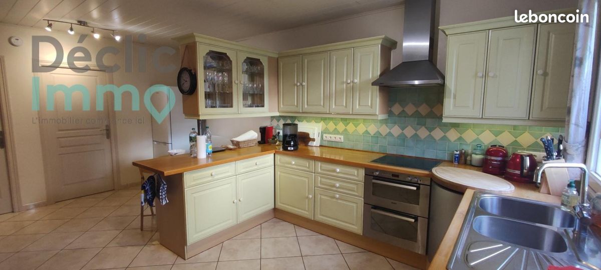 Propriété 8 pièces 199 m² - Brioux-sur-Boutonne 79170 (image principale 10)