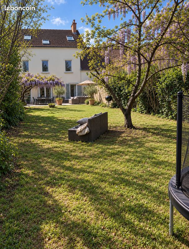 Maison 6 pièces 146 m² · à Pringy · 146 m² · 374 000 €