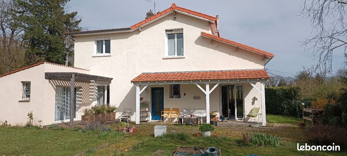 Poitiers/St Benoît, 20 mn futuroscope Locations saisonnières