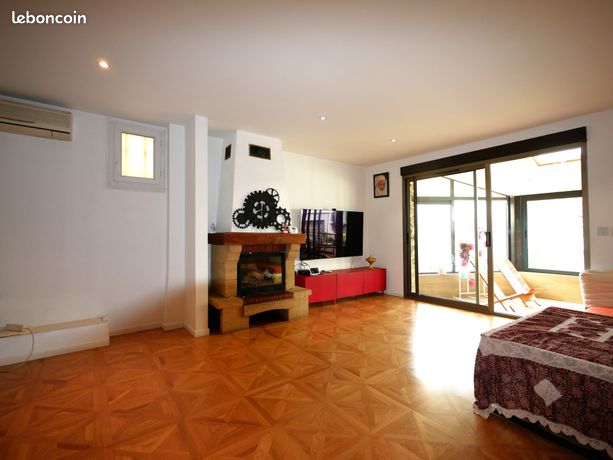 Maison 7 pièces 171 m²