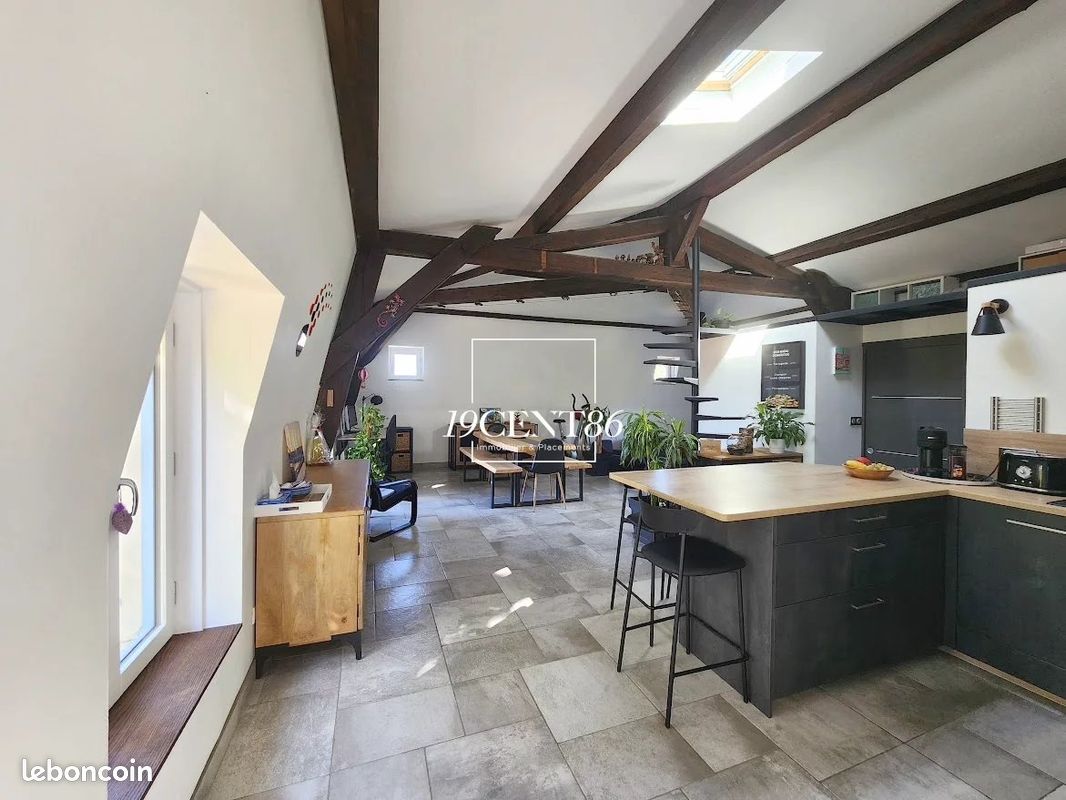 Appartement 2 pièces 86 m² · à Trévoux · 86 m² · 199 000 €