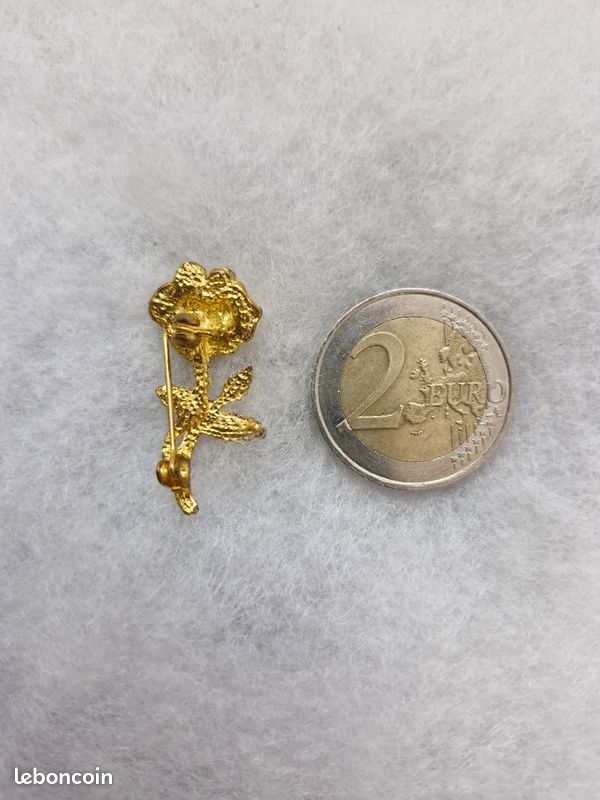 Broche (image 2)
