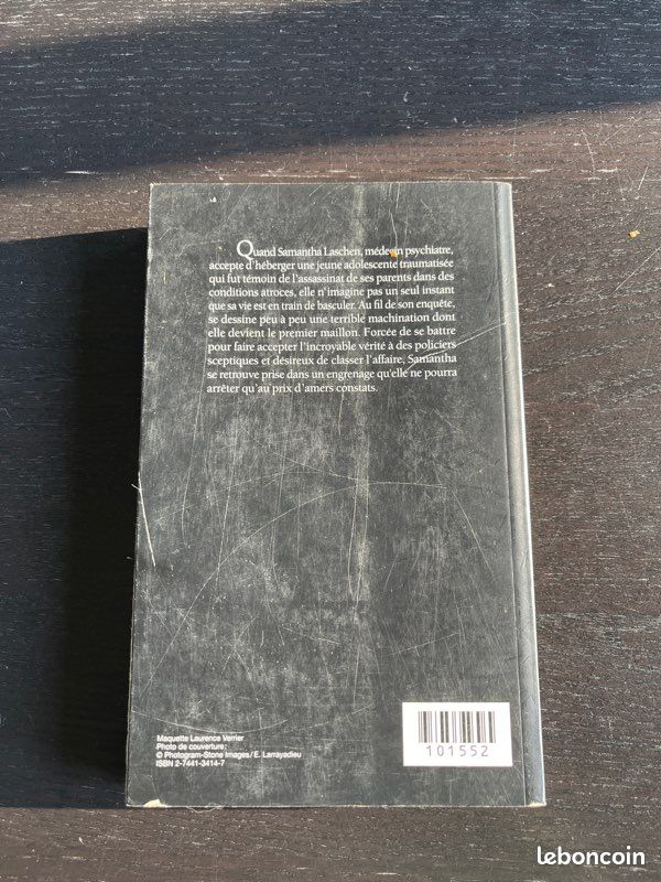 Livre Jeux de dupe , roman écrit par Nicci French (image 2)