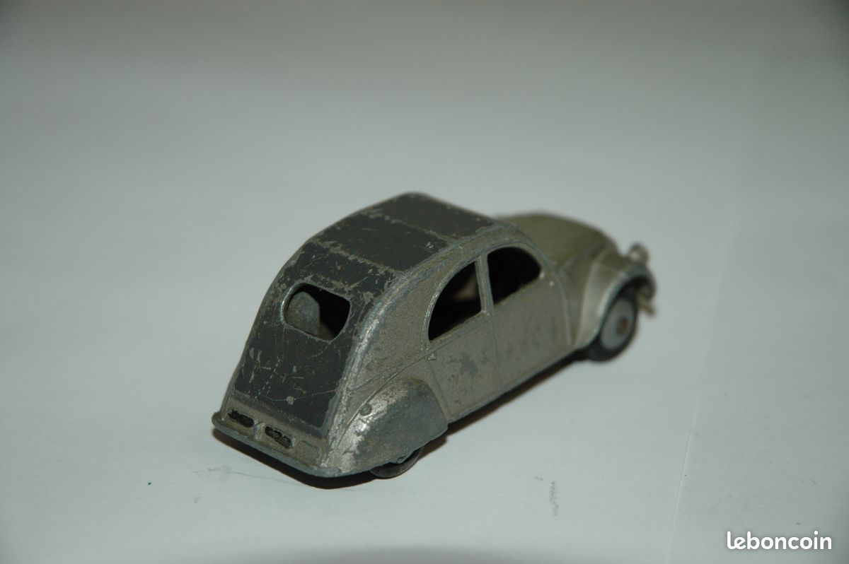 CITROEN 2CV GRIS DINKY TOYS 1/43 SANS BOITE