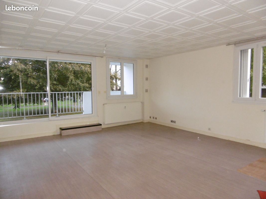 Appartement 3 pièces 80 m² · à Niort · 80 m² · 970 €/mois