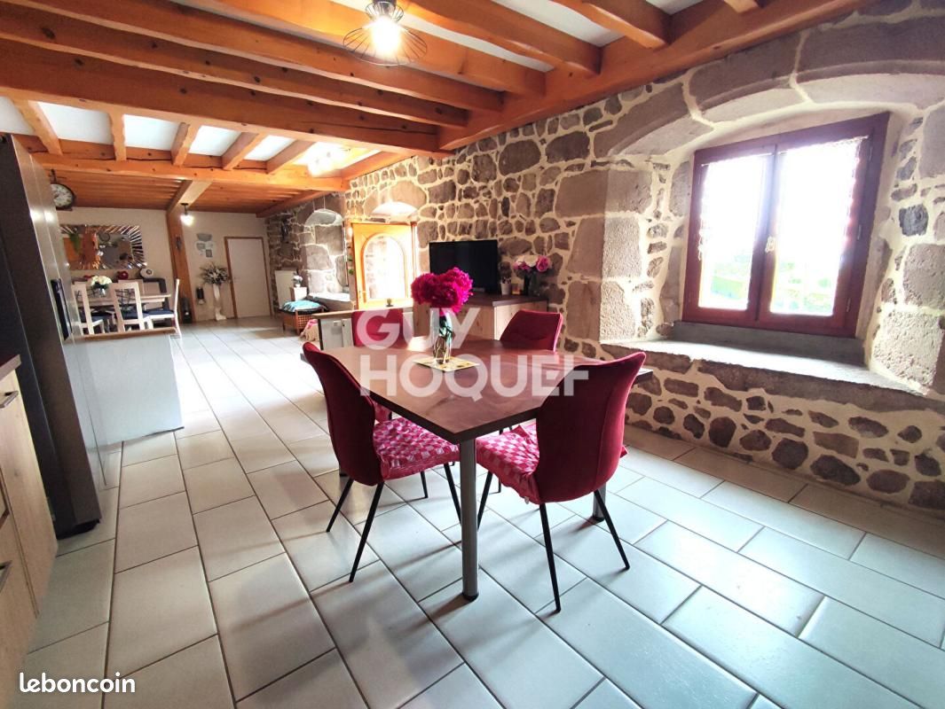 Maison 8 pièces 256 m² · à Bard · 256 m² · 315 000 €