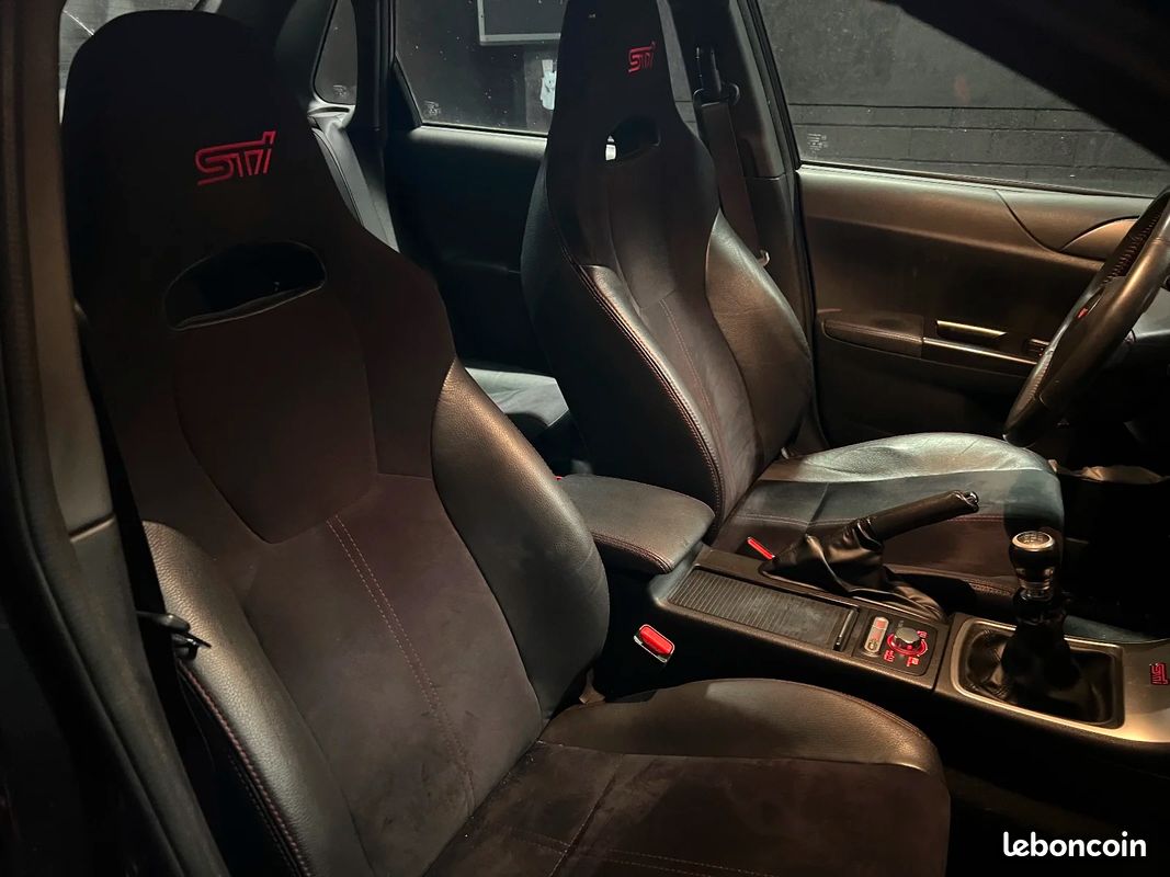 SUBARU IMPREZA Essence 2.5L 16S WRX STI S - 1ERE MAIN (image 13)