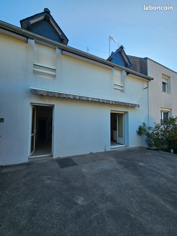 Maison 3 pièces 83 m² · à Meslan · 83 m² · 750 €/mois
