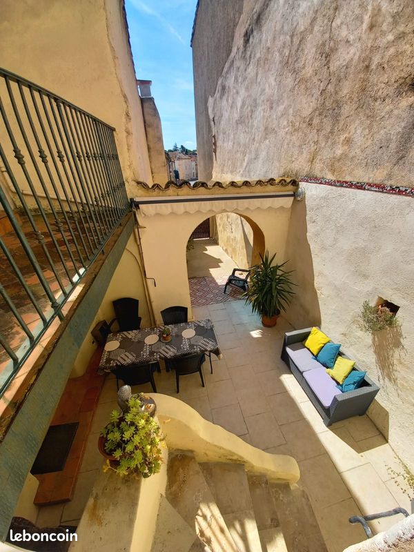 Maison 6 pièces 153 m² · à Argeliers · 153 m² · 205 000 €