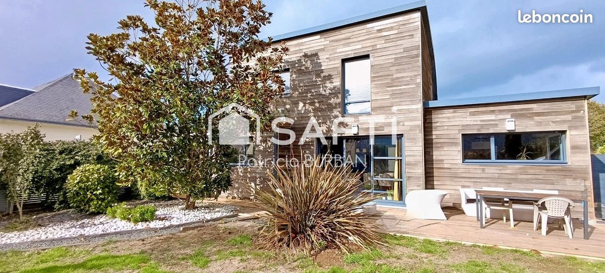 Maison 5 pièces 112 m² · à Berric · 112 m² · 352 000 €