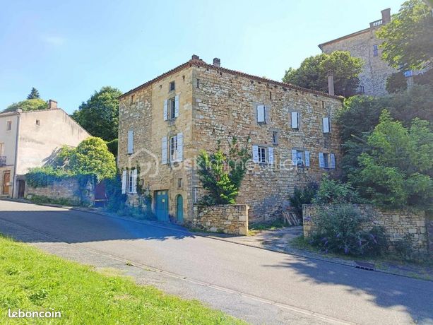 Maison 9 pièces 322 m²