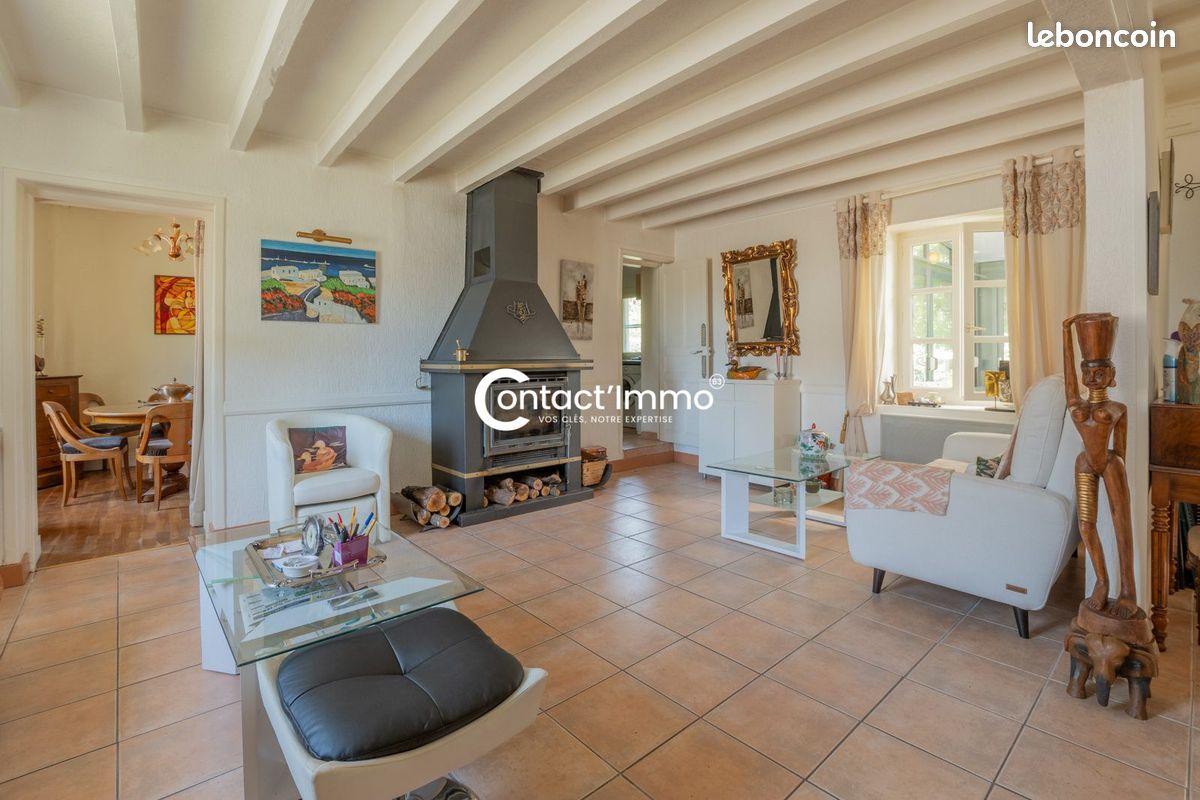 Maison 7 pièces 173 m² · à Luzillat · 173 m² · 247 000 €