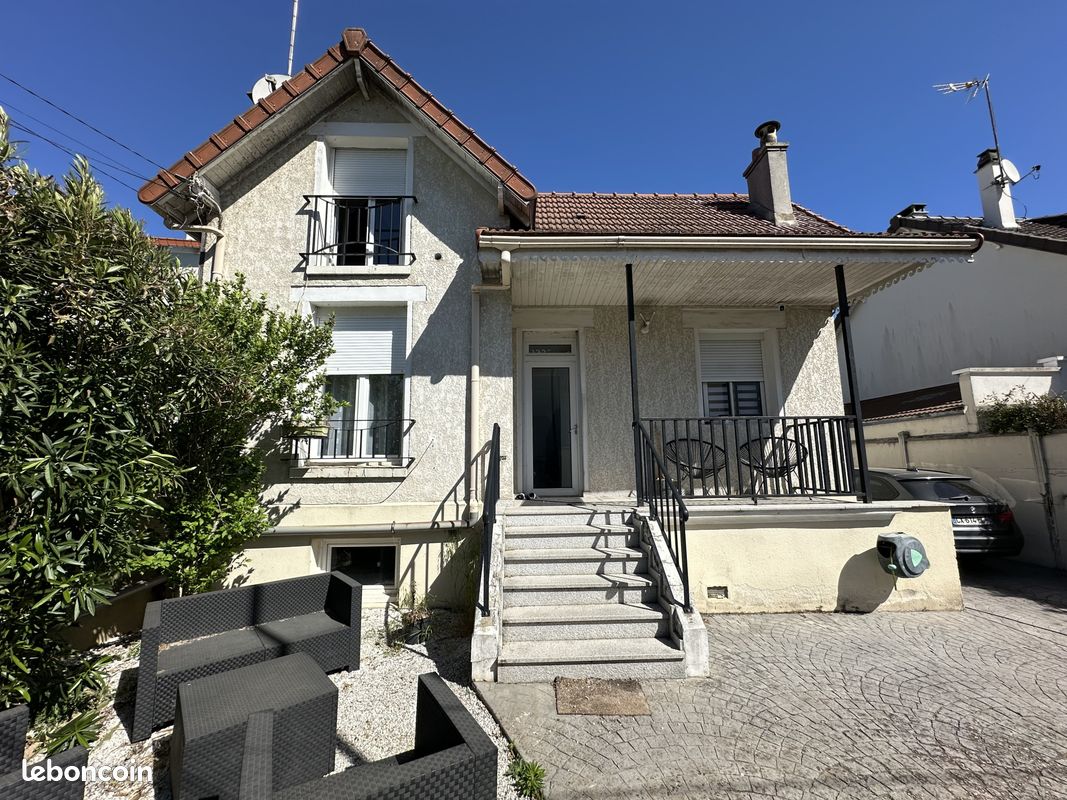 Maison 5 pièces 100 m² · à Vaires-sur-Marne · 100 m² · 320 000 €