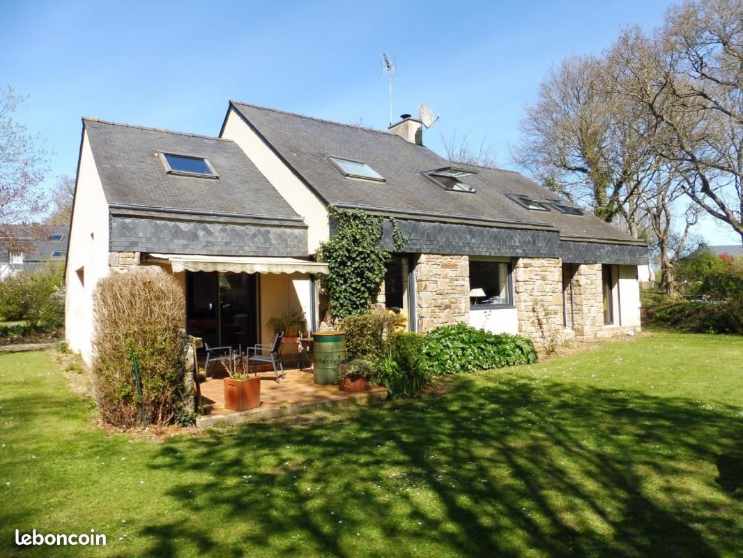 Maison a louer lannion - 6 pièce(s) - 166 m2 - Surfyn