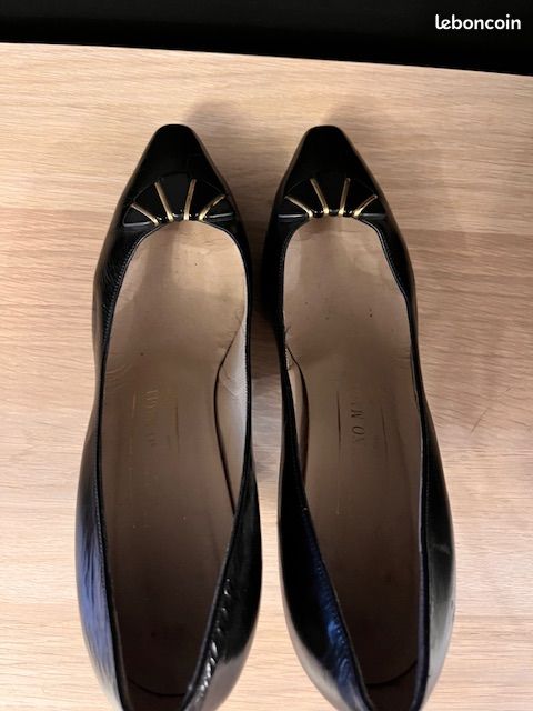 Escarpins Bruno Magli Talons Moyen Marron Cuir Italie Taille 8 - Occasion