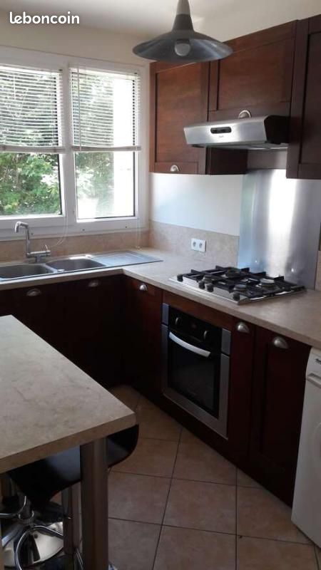 Appartement 3 pièces 61 m² · à Écully · 61 m² · 868 €/mois