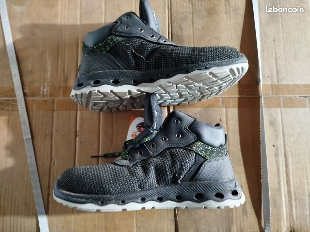 Chaussures de sécurité T41 (image 2)