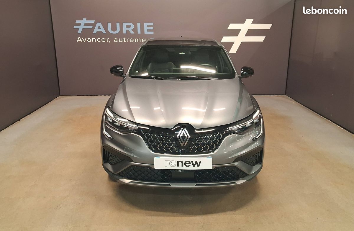 RENAULT Arkana E-Tech 145 - 23 Techno (image 2)
