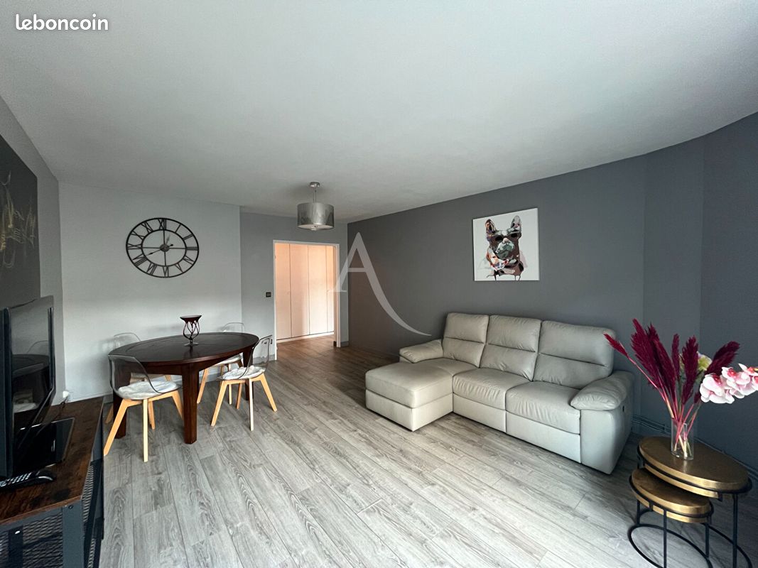 Appartement 2 pièces 61 m² · à Reims · 61 m² · 710 €