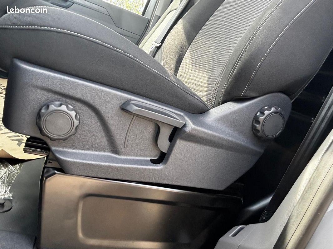 Volkswagen utilitaires transporter van l1h1 2.0 tdi 150 bva8 business (image 19)