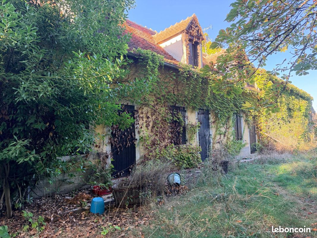 Maison 5 pièces 150 m² · à Sancoins · 150 m² · 113 520 €