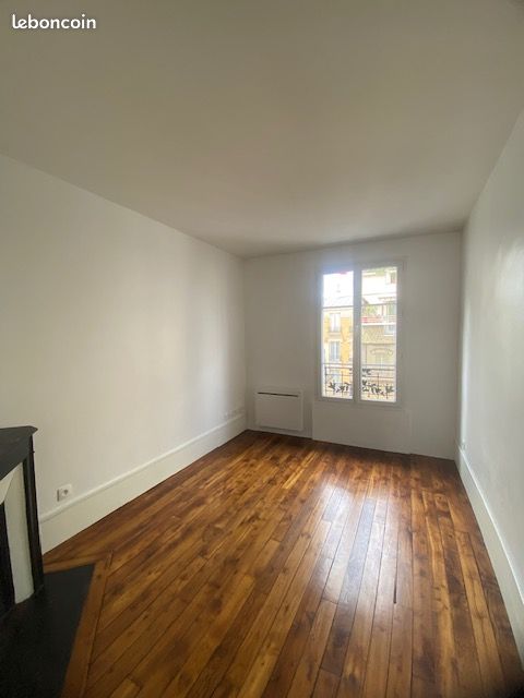 Appartement 1 pièce 22 m² · à Levallois-Perret · 21,6 m² · 865 €