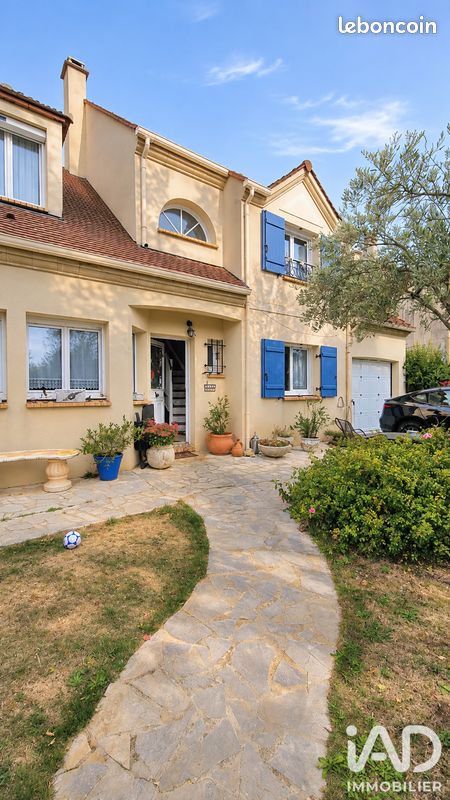 Maison 7 pièces 118 m² · à Nozay · 118 m² · 469 000 €